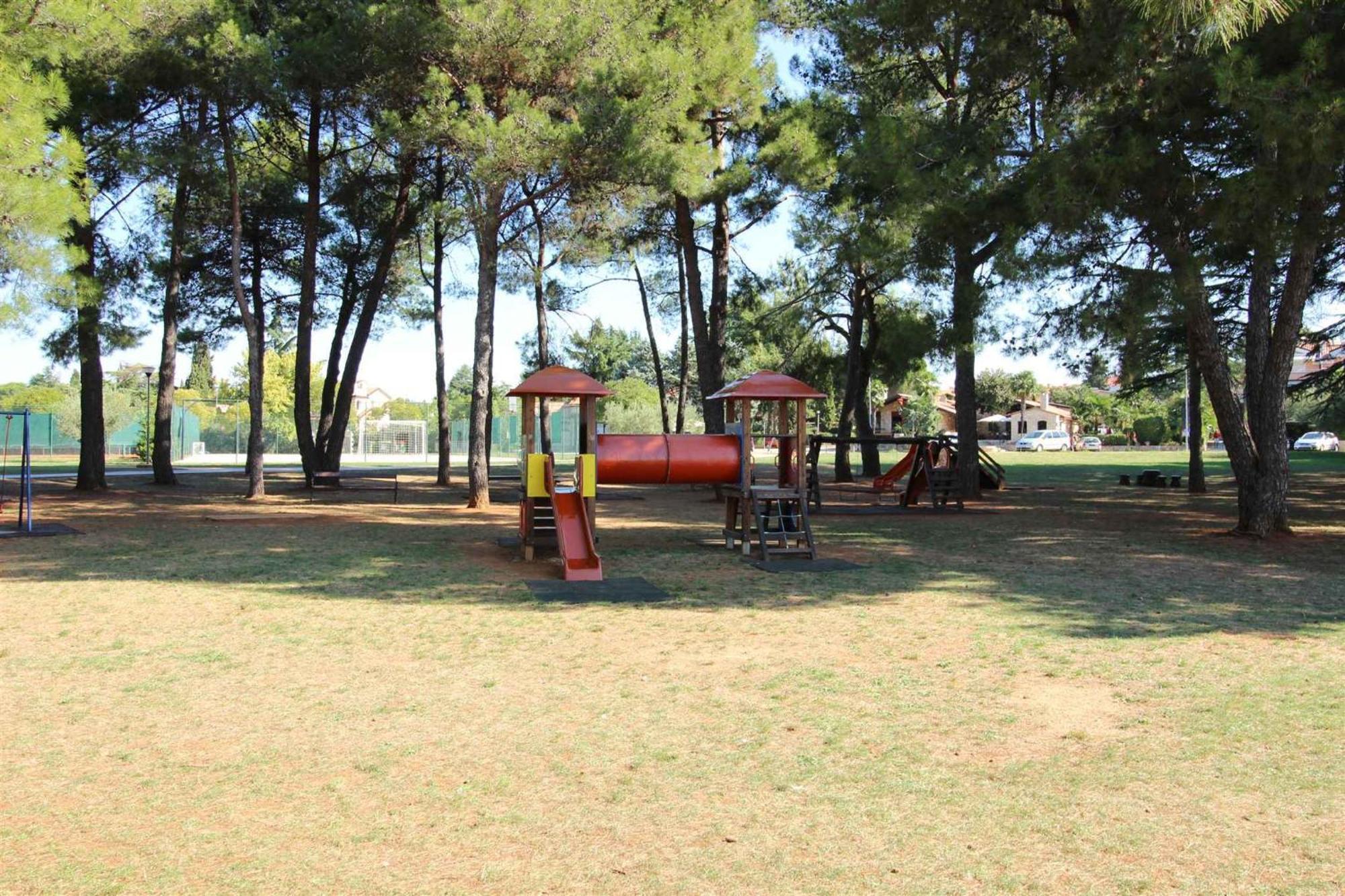 Apartments In Novigrad - Istrien 46738 Karpinjan Bagian luar foto