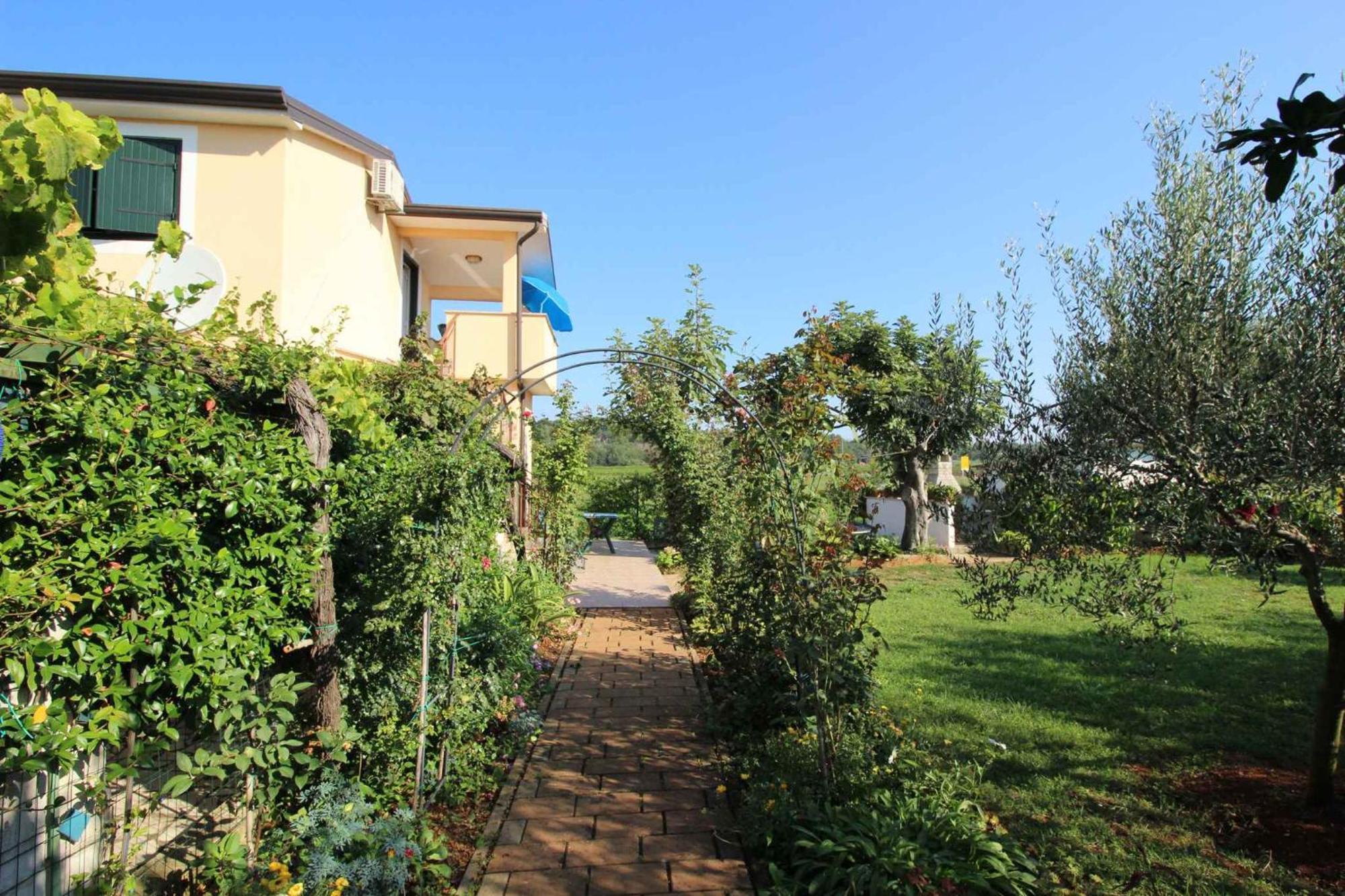 Apartments In Novigrad - Istrien 46738 Karpinjan Bagian luar foto